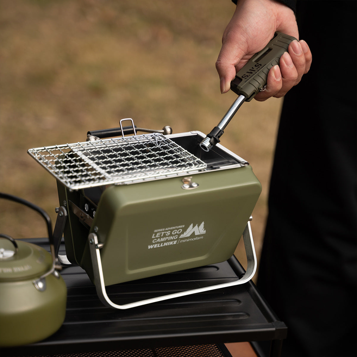 UrbanRidge outdoor mini barbecue grill K012