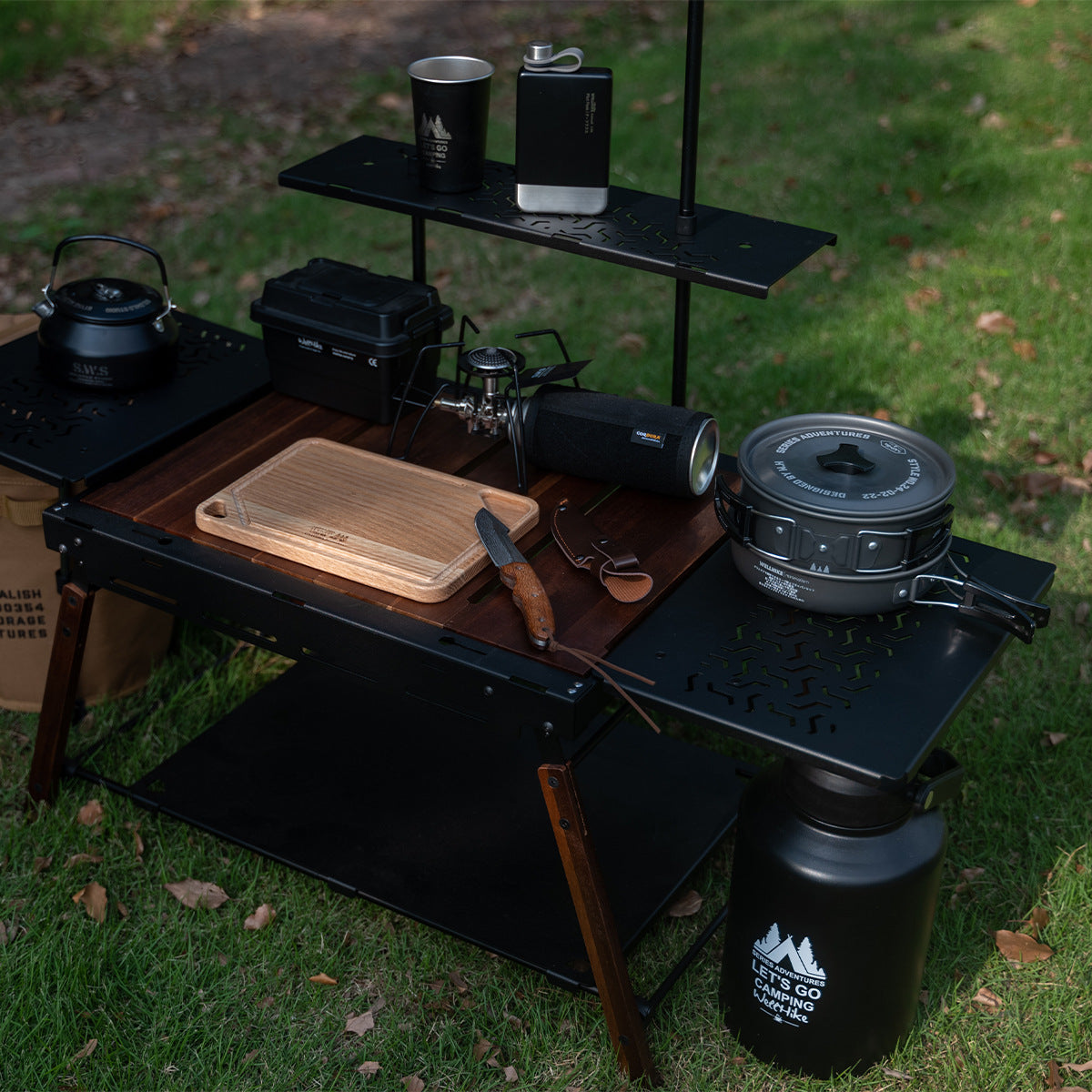 UrbanRidge IGT folding camping combination table