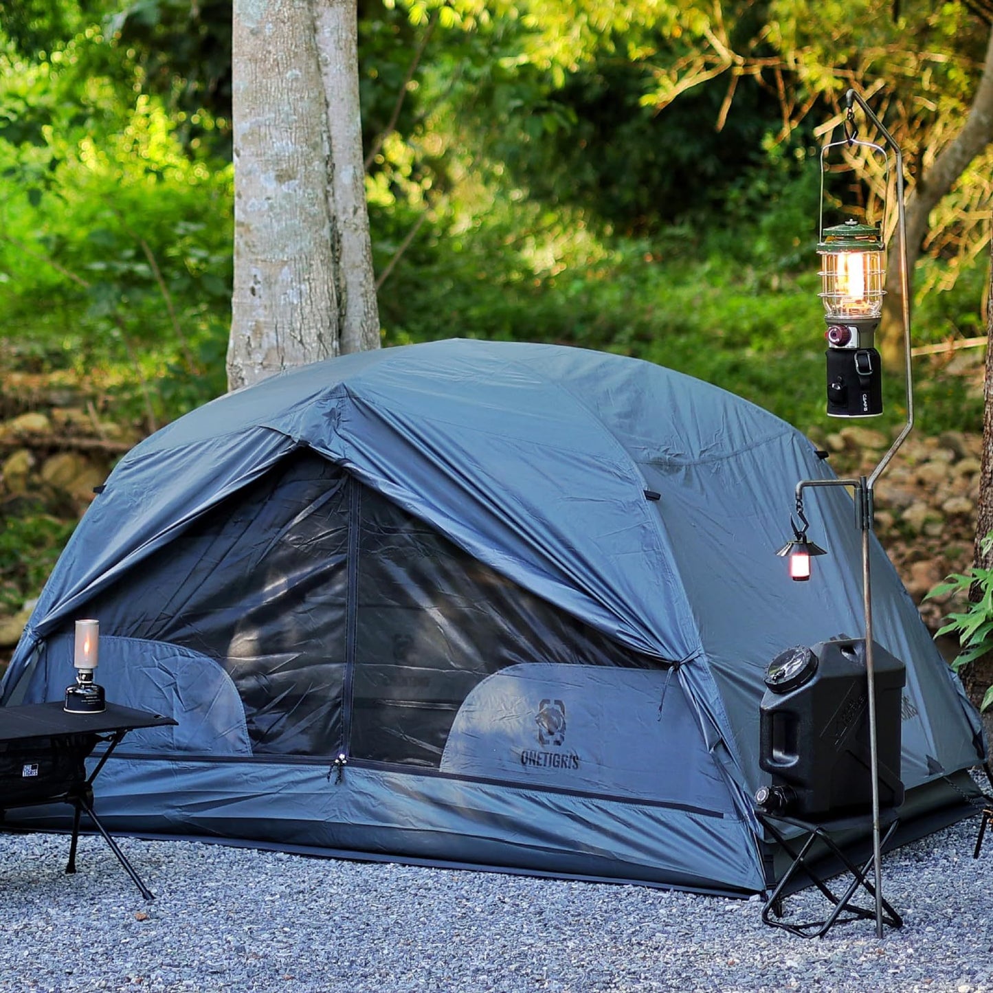 UrbanRidge outdoor hiking tent