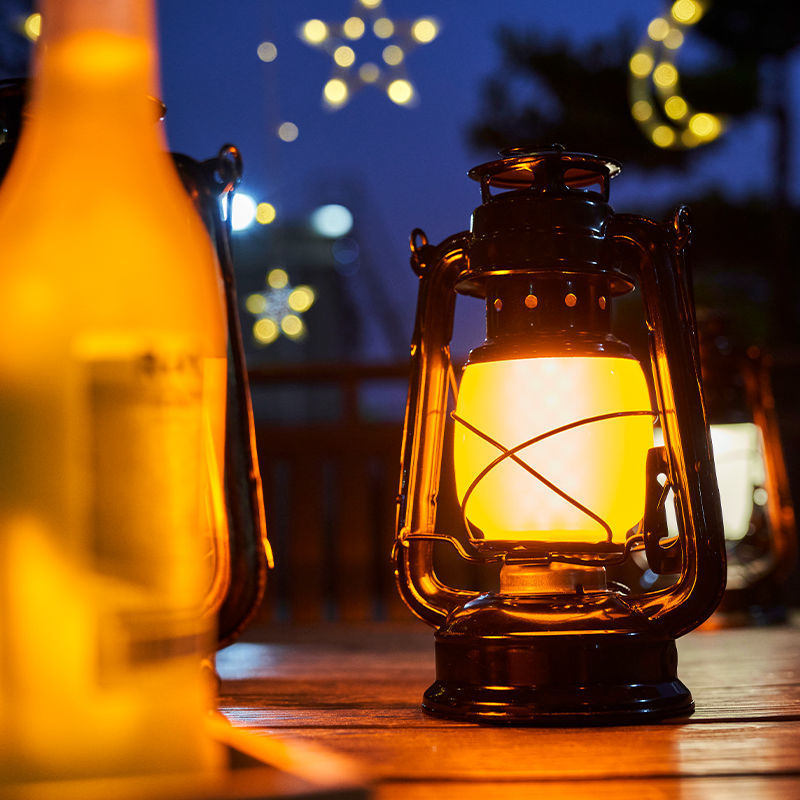 UrbanRidge portable retro camping lights H13